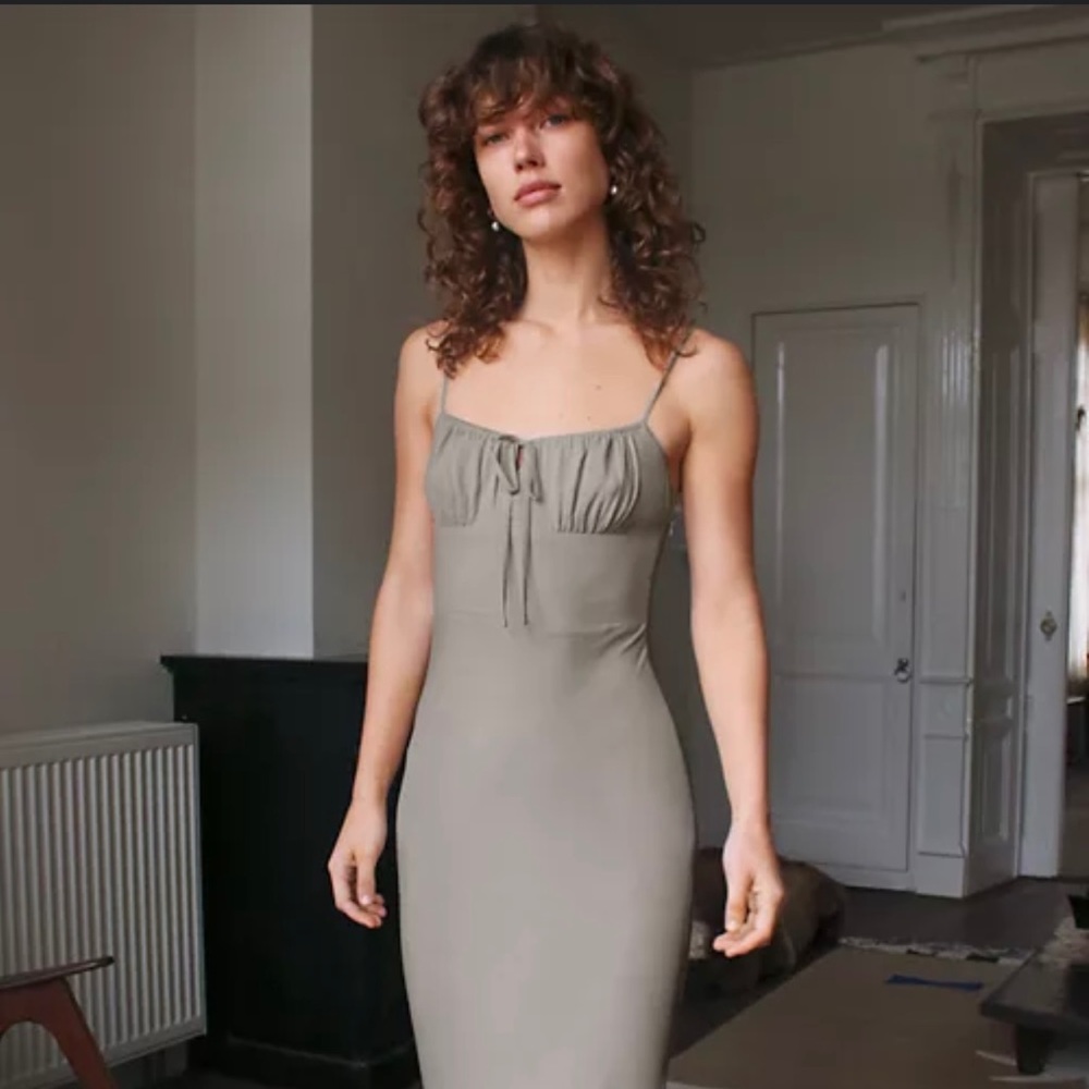 Aritzia Bellow dress